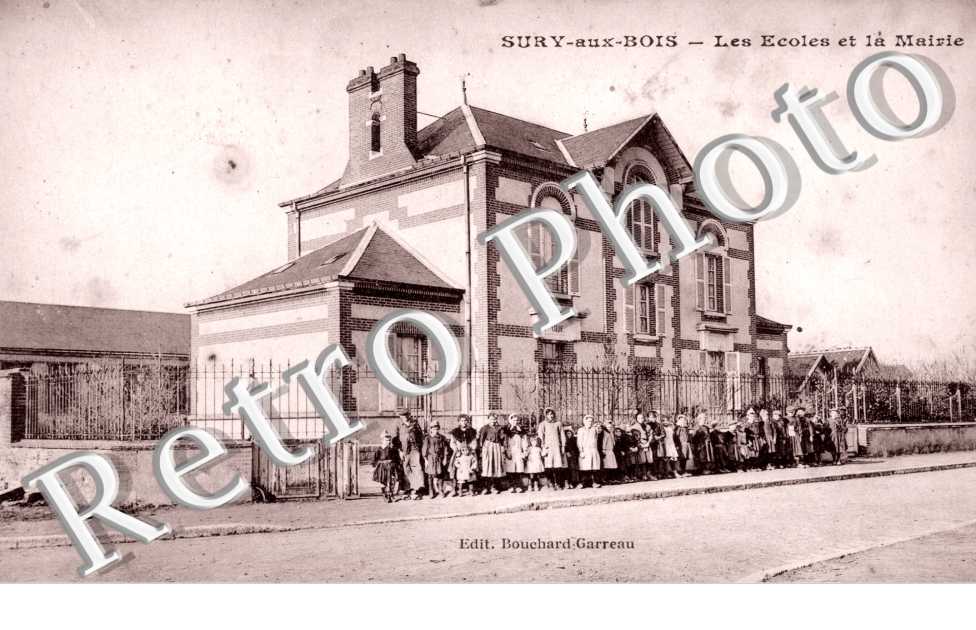 Les ecoles et la mairie