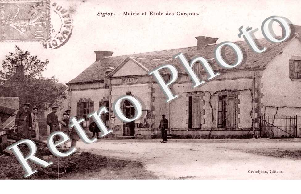 la mairie et ecole des garcons