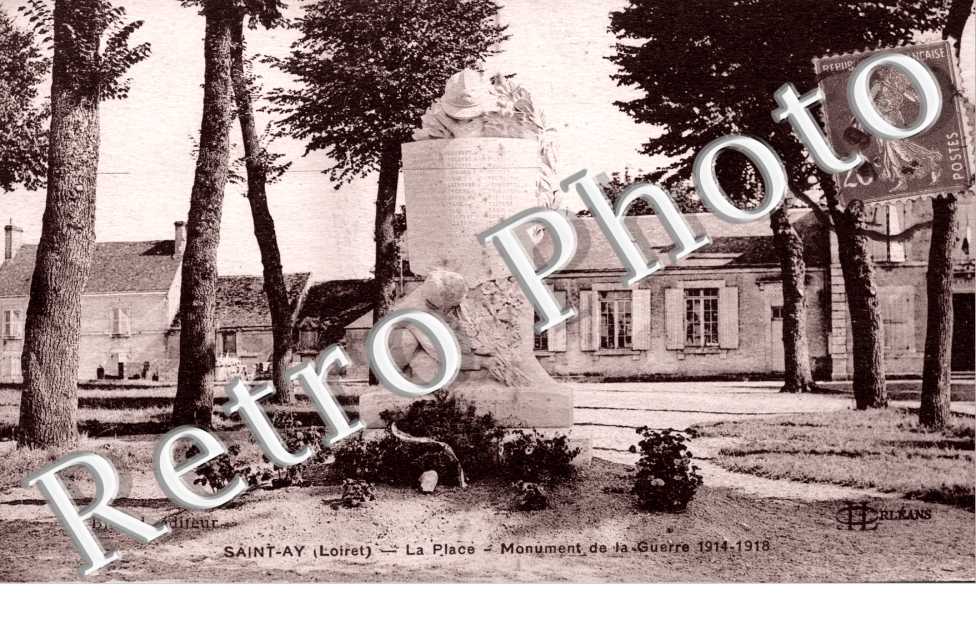 la place Monument de la guerre 1914-1918
