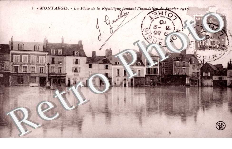 Place de la Republique pendant l'inondation 1910
