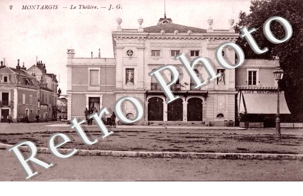 Le Theatre