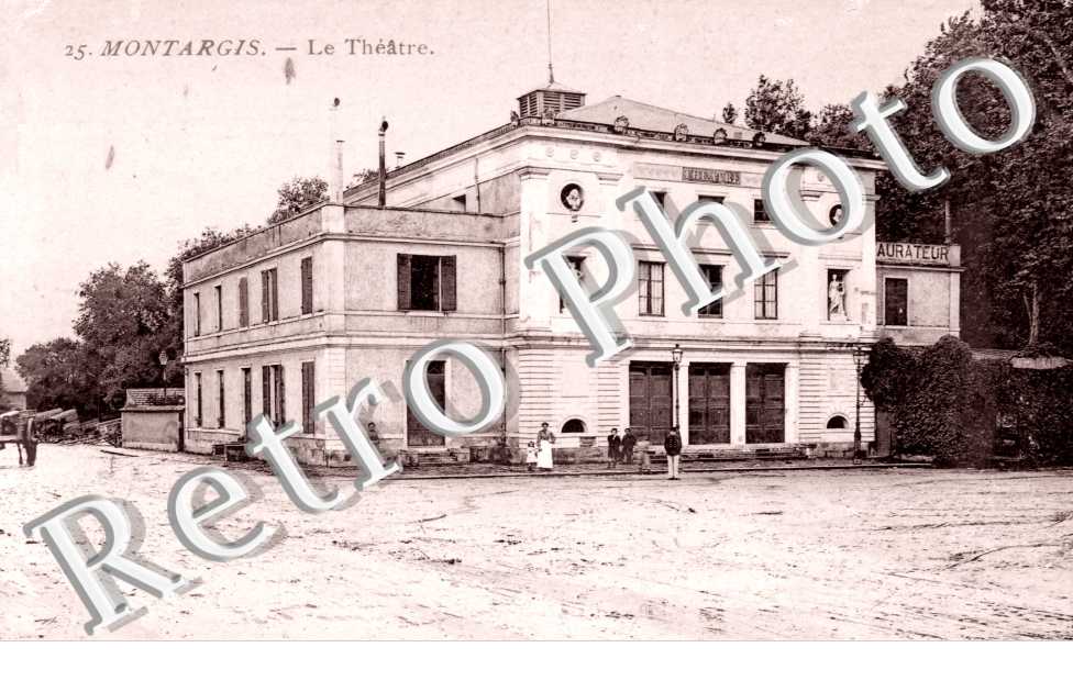 Le Theatre