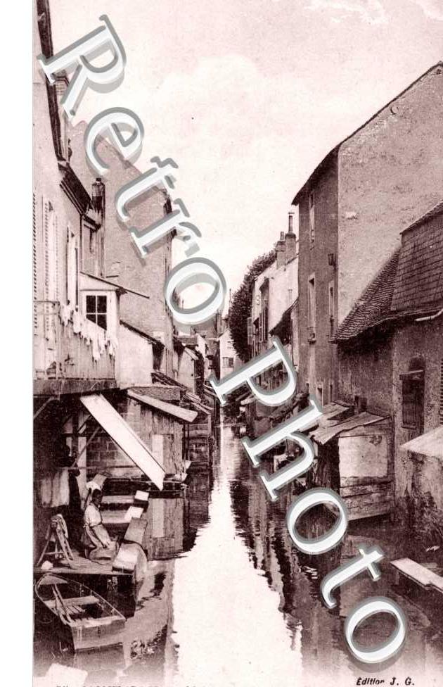 Maisons sur l'eau, Rue du Pont Neuf