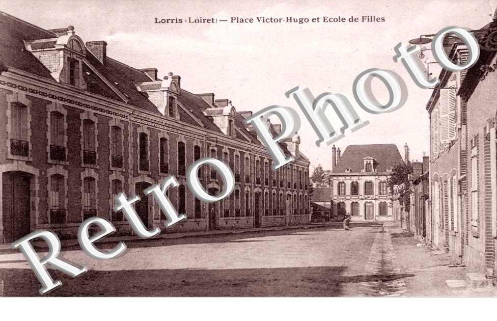 place Victor Hugo et ecole de filles