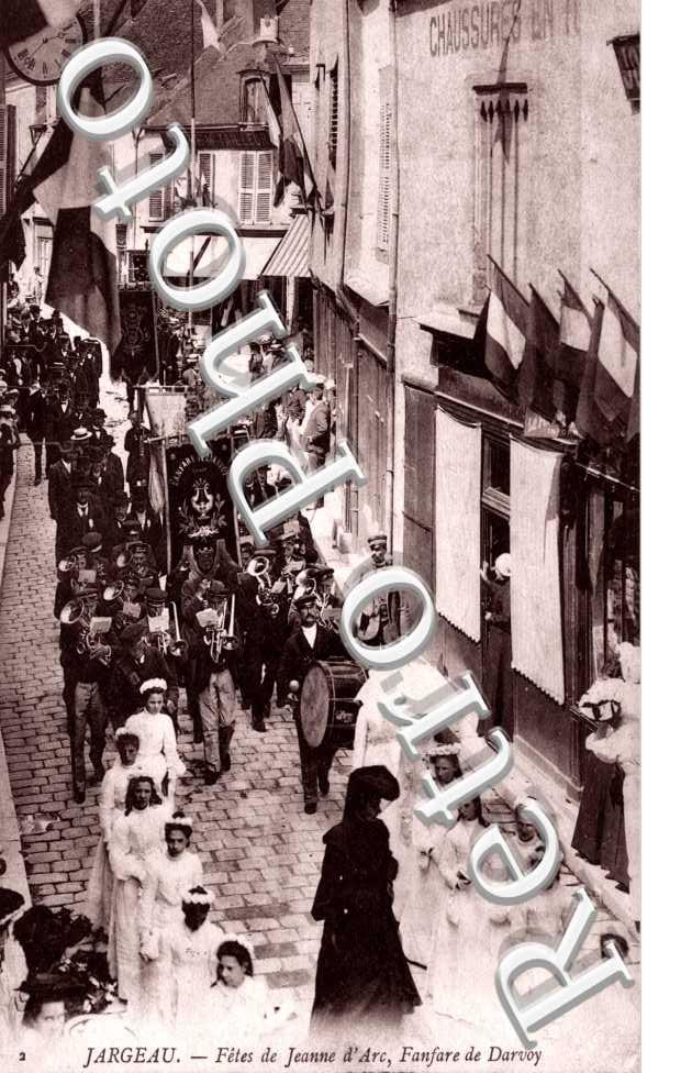 Fetes de Jeanne d'Arc - fanfare de Darvoy