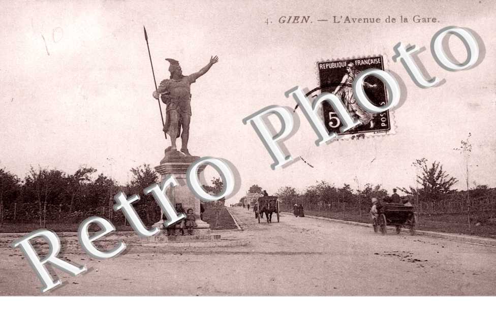 L'Avenue de la Gare