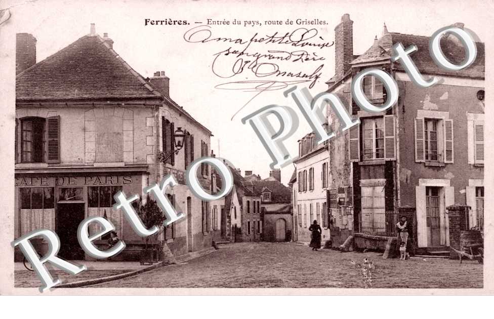 entree du pays, route de Griselles