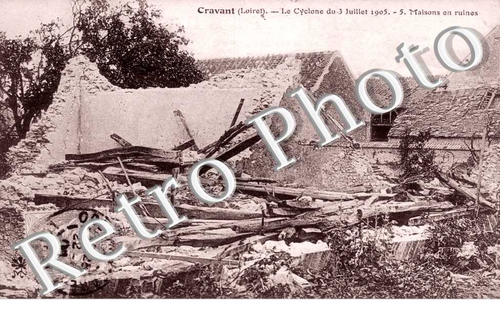 le cyclone du 3 juillet 1905, maisons en ruines