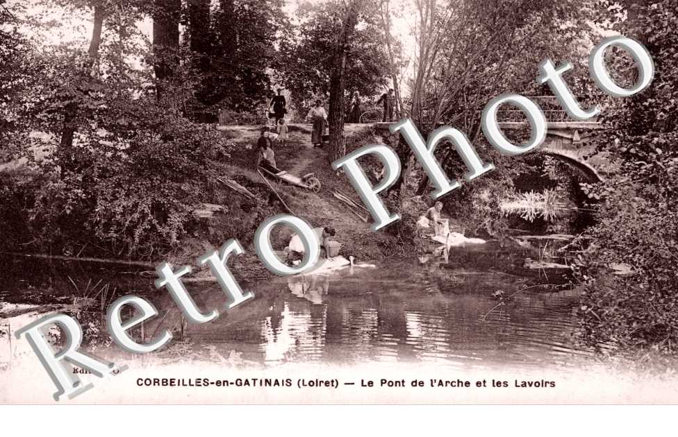 le pont de l'Arche et les lavoirs