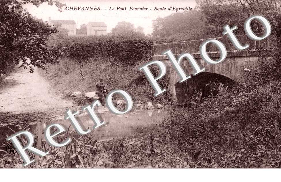le pont Fournier, route d'Egreville