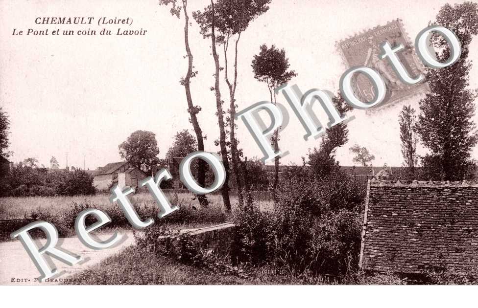 le pont et un coin du lavoir