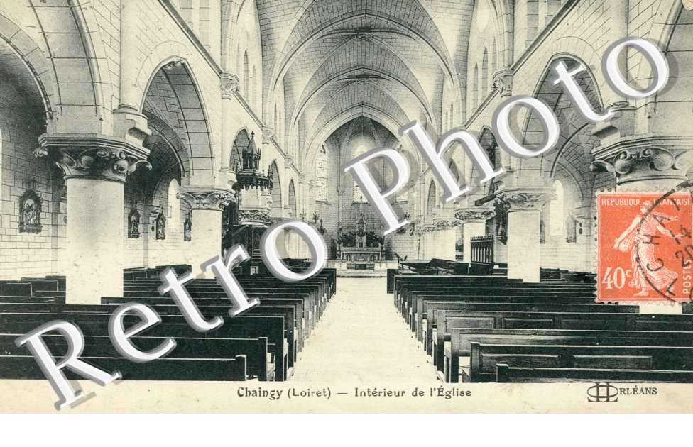 interieur de l'eglise