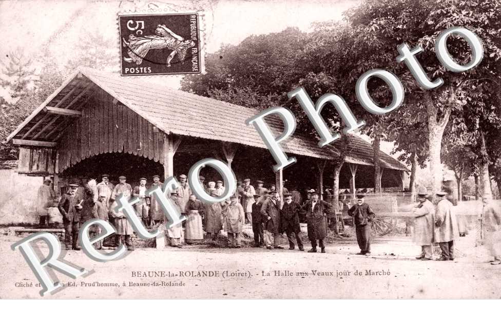 La Halle aux Veaux jour de Marche