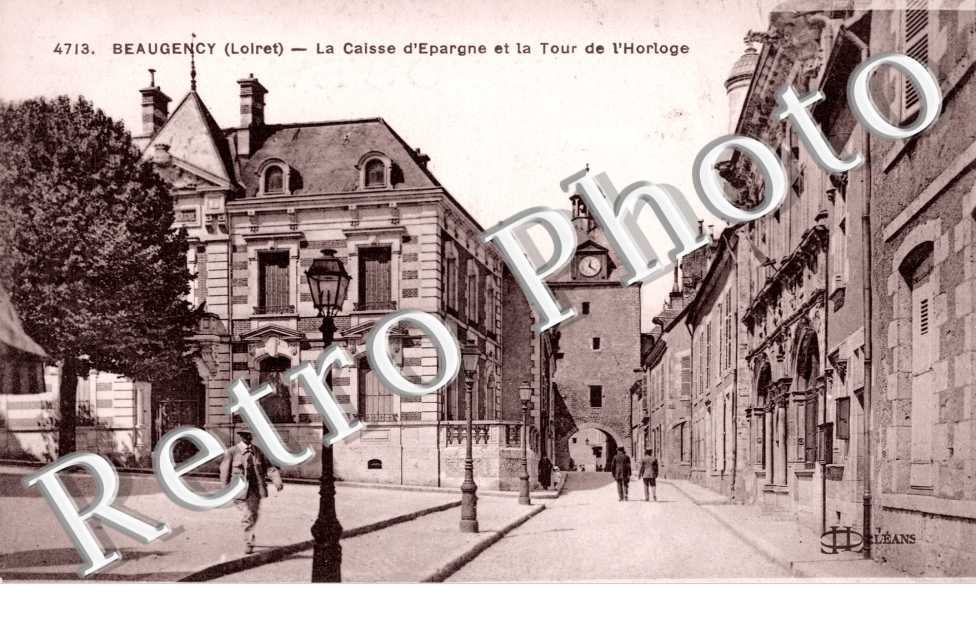 La Caisse d'Epargne et la Tour de l'Horloge