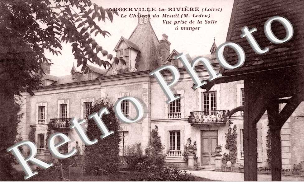 le chateau du Mesnil, vue prise de la salle a manger