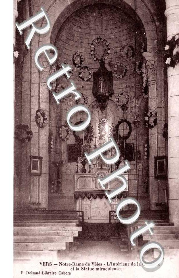 Notre-Dame de Veles, l' interieur de la chapelle et la statue miraculeuse