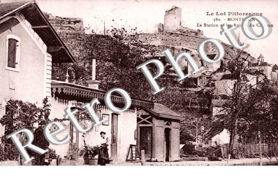 La station et les ruines du chateau
