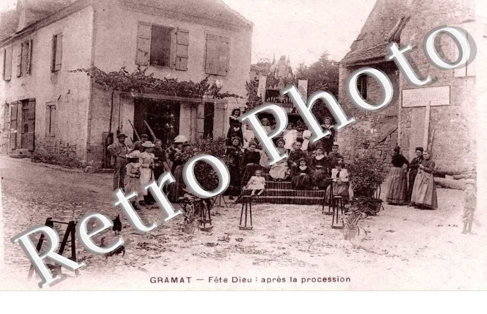 Fete Dieu apres la Procession