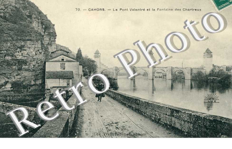 le pont valentre et la fontaine des chartreux