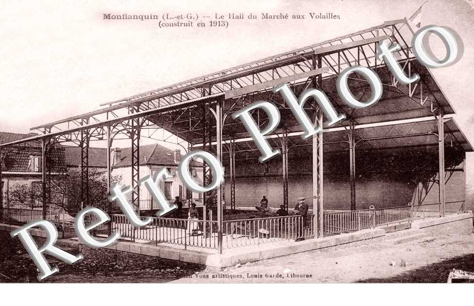 Le hall du marche aux volailles