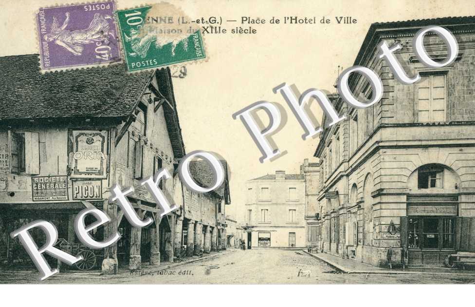 Place de l'Hotel de Ville