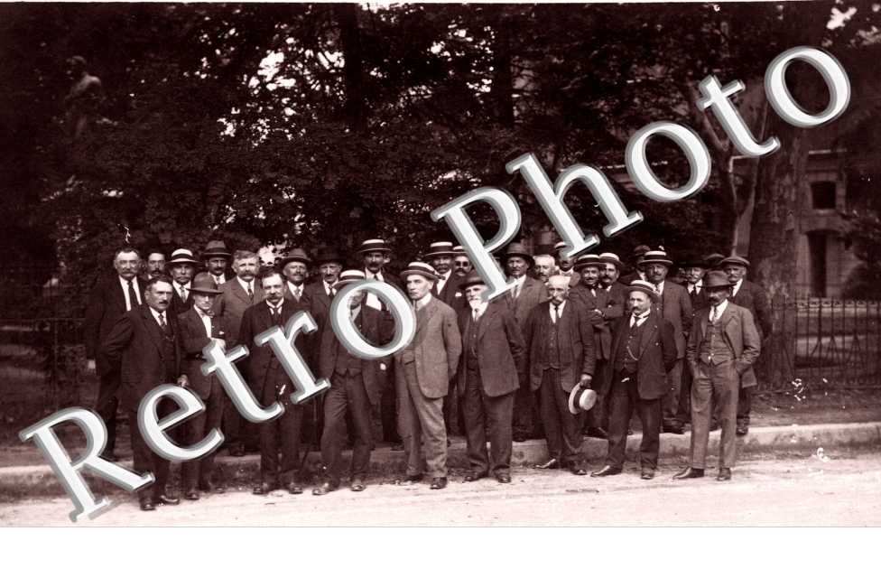 Groupe d'Hommes
