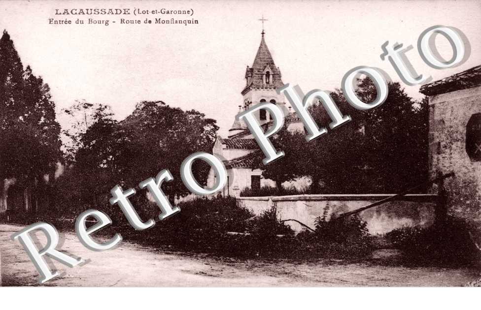 Entree du bourg - route de Montflanquin