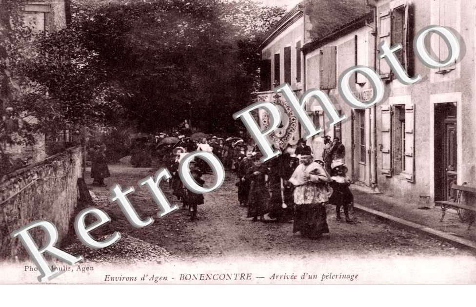Arrivee d'un pelerinage
