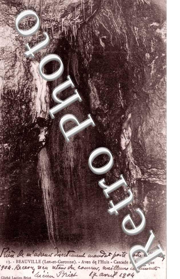 Cascade stalagmitique - Aven de l'Huis