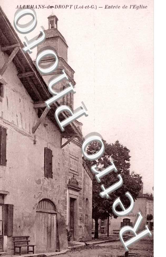 Entree de l'Eglise