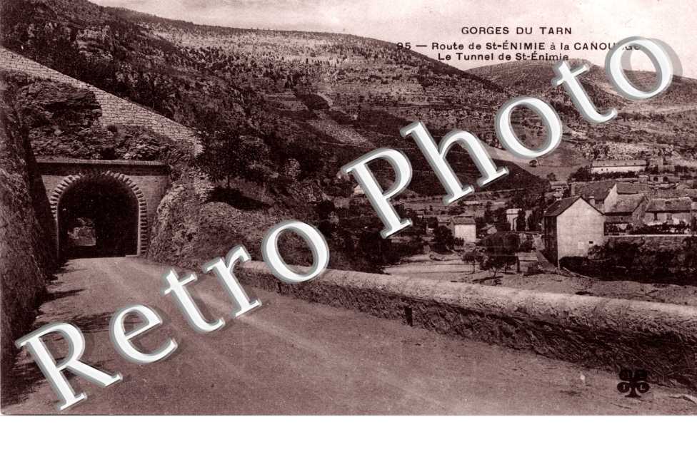 Route de Sainte-Enimie a la Canourgue, le Tunnel de Saint-Enimie