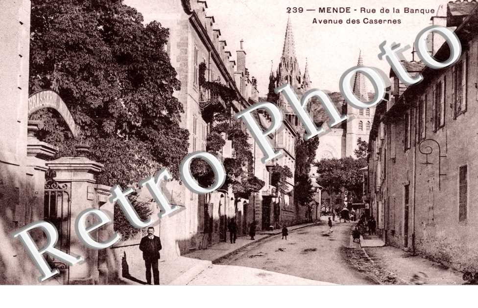 rue de la banque Avenue des casernes