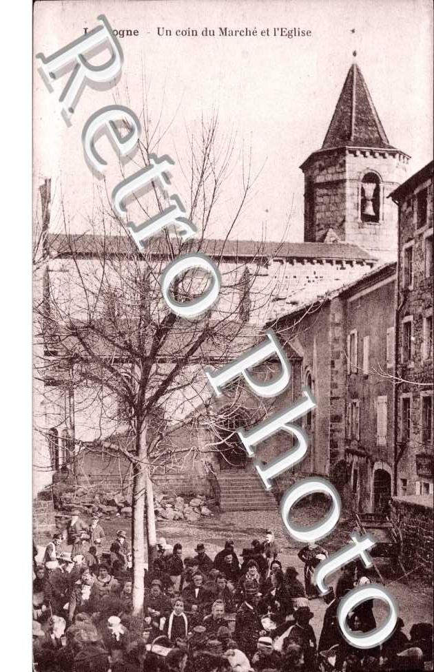 un coin du marche et l'eglise