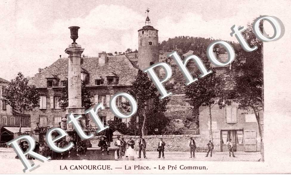 La place Le Pre Commun