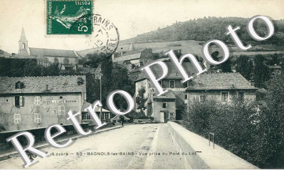 vue prise du pont du Lot