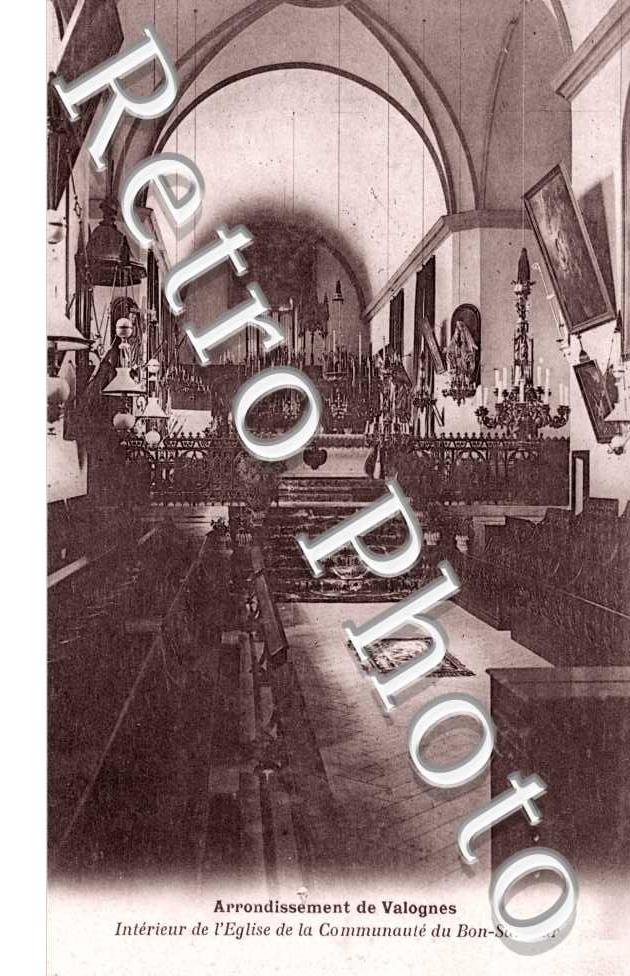 Interieur de l'Eglise de la Communaute du Bon Sauveur