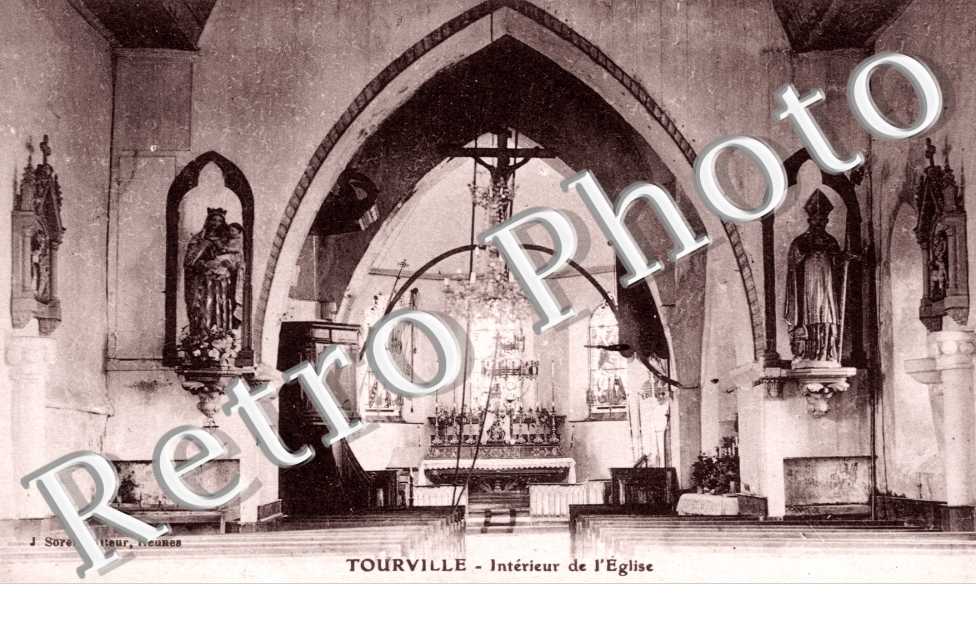 interieur de l'eglise