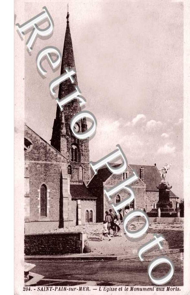  l'Eglise et le monument aux morts