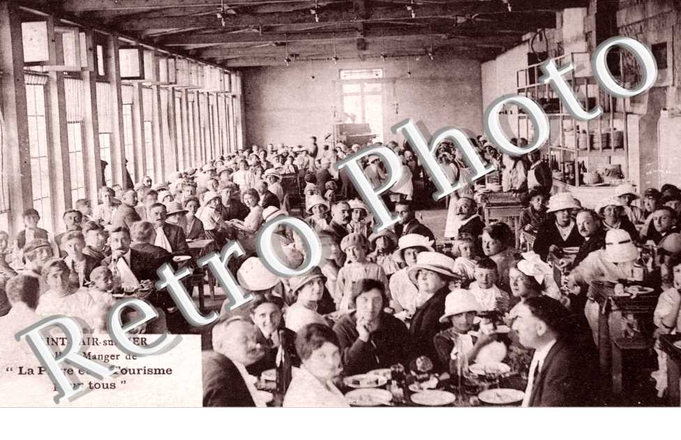 salle a manger de "la plage et le tourisme pour tous "