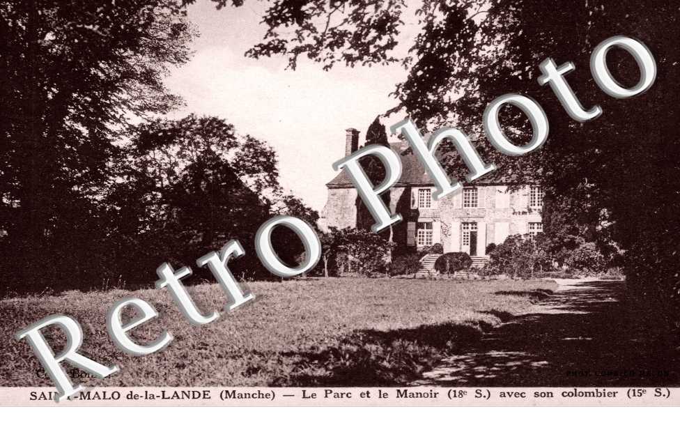 Le parc et le manoir avec son colombier