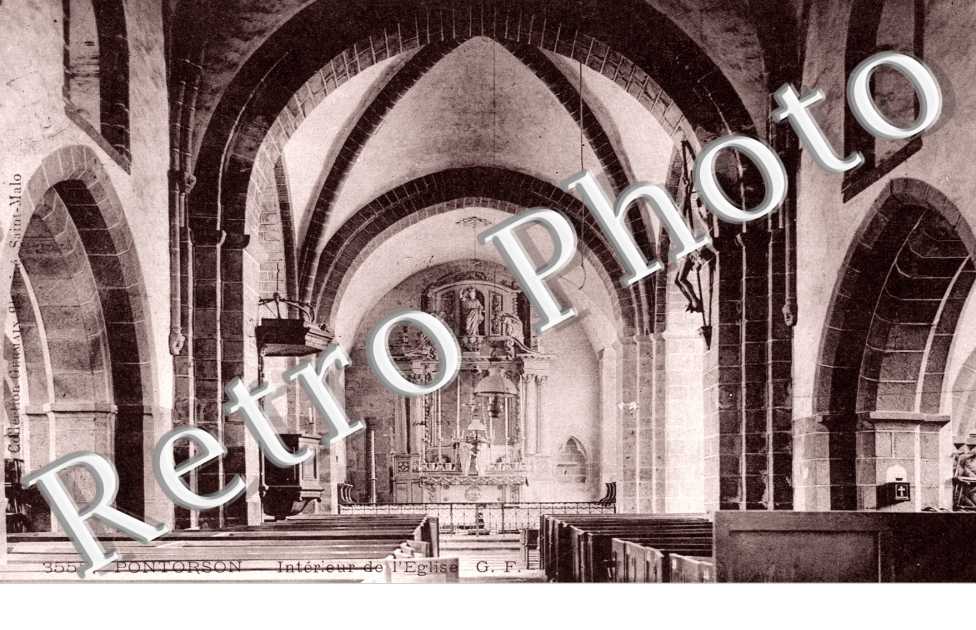 Interieur de l'eglise