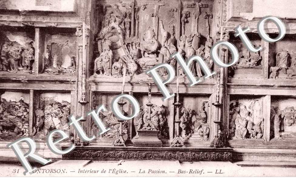 Interieur de l'eglise - la Passion - Bas Relief