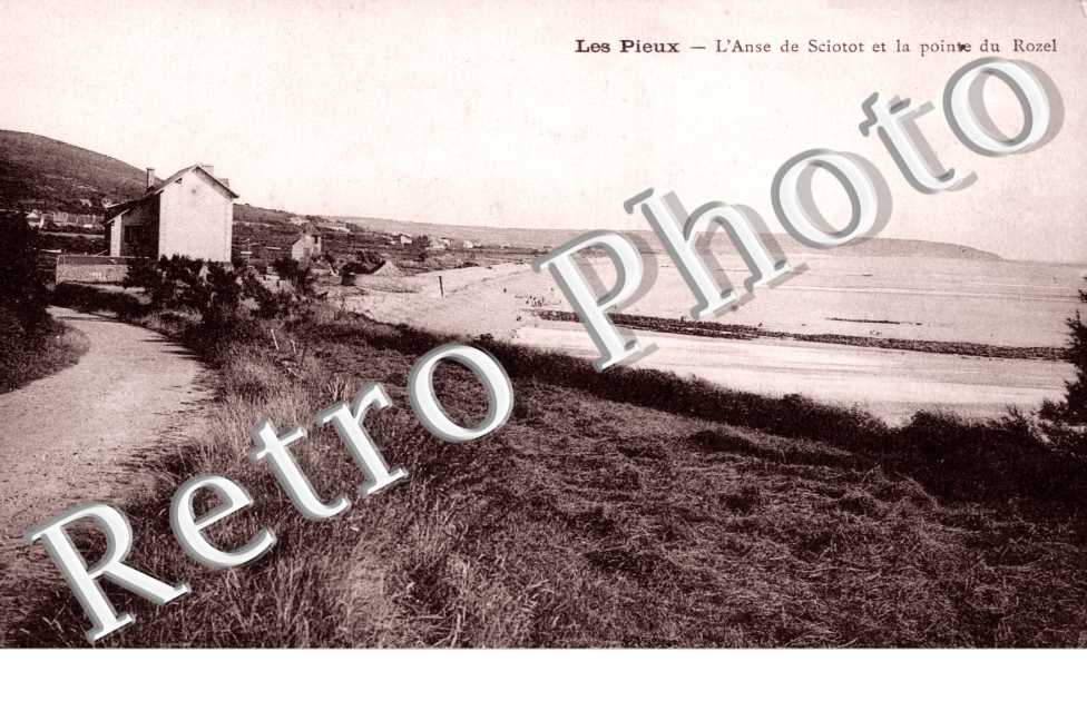 L'Anse de Sciotot et la pointe du Rozel