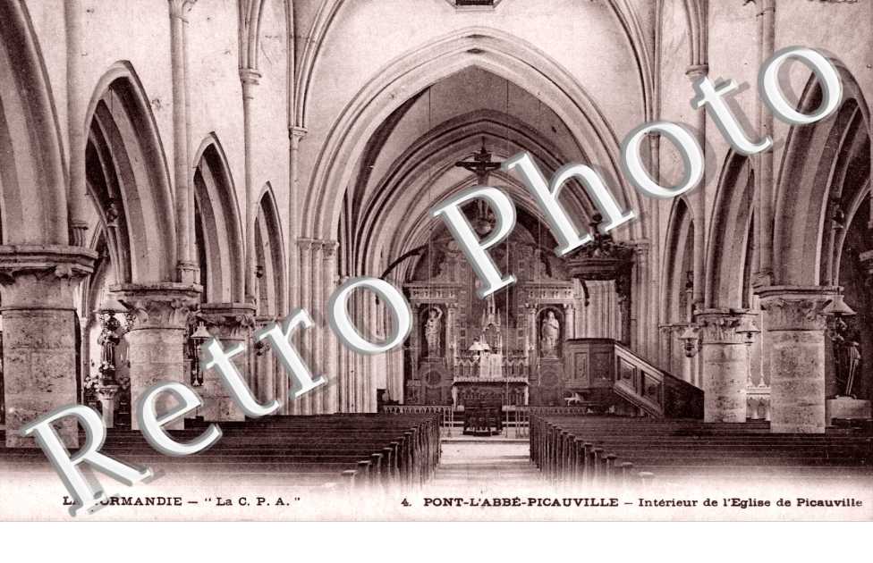 Interieur de l'eglise