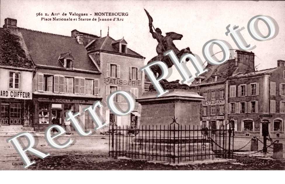 place Nationale et Statue de Jeanne d'Arc