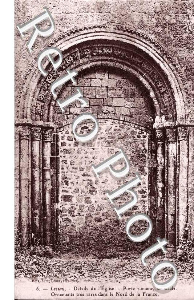 Details de l'Eglise -  Porte Romane