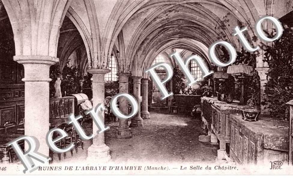 Ruines de l'abbaye - la salle du chapitre
