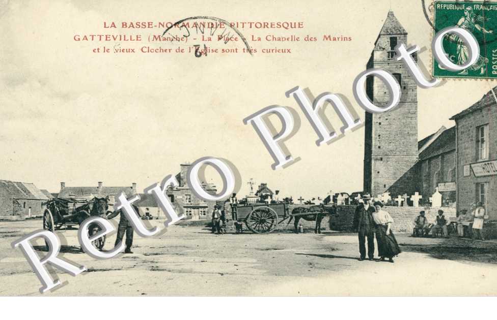 la chapelle des Marins et le vieux clocher de l'eglise