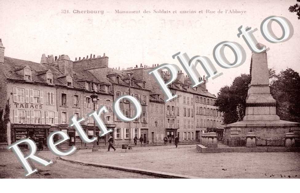 Monument des Soldats et marine et Rue de l'Abbaye