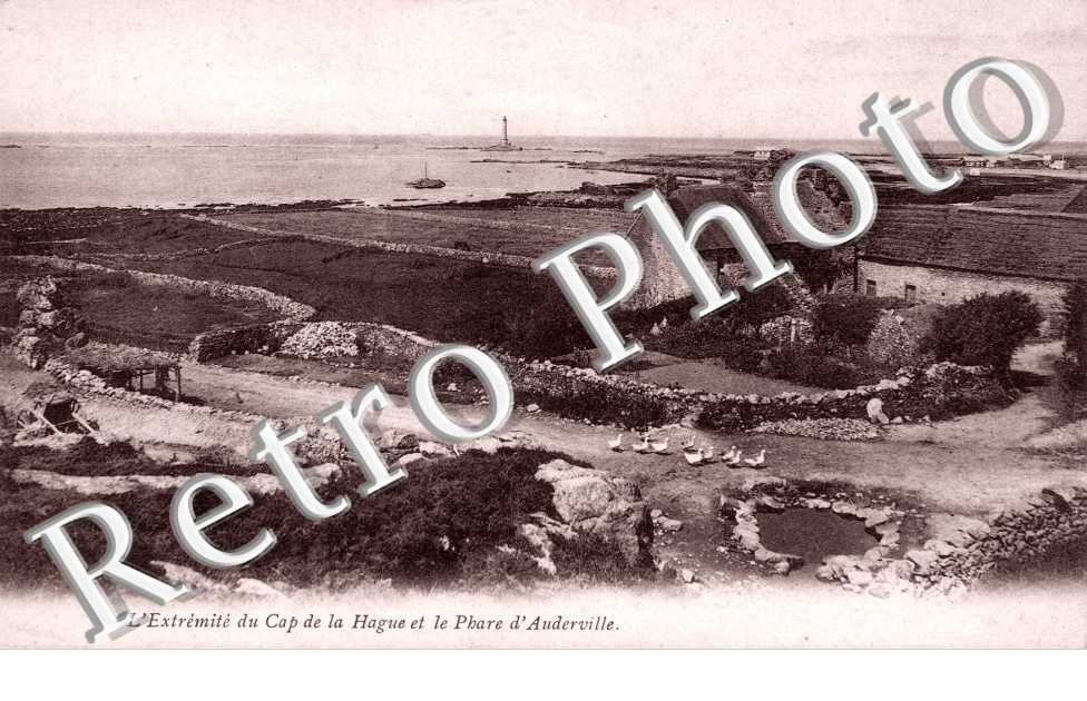 l'extremite du cap de la Hague et le phare d'Auderville